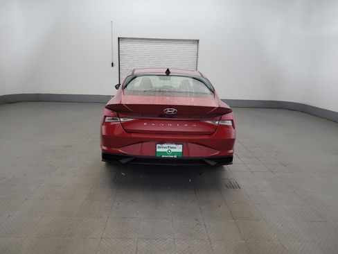 Used 2023 Hyundai Elantra SEL w/ Convenience Package FWD image 6