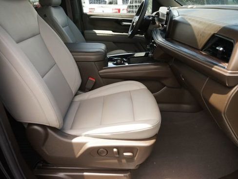 Used 2026 Chevrolet Tahoe LT w/ Comfort Package RWD image 20