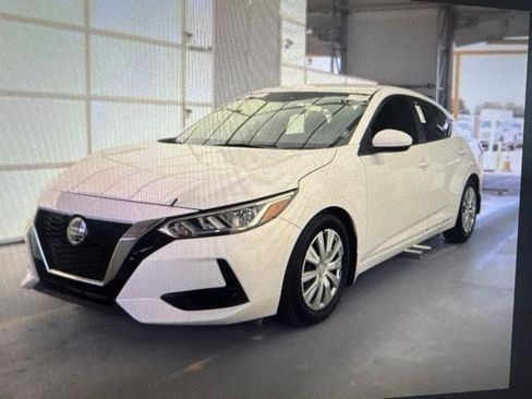 Used 2020 Nissan Sentra S FWD image 4