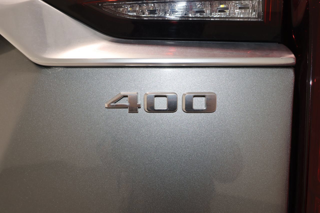 Used 2023 Cadillac XT6 Premium Luxury w/ Technology Package AWD/4WD image 38