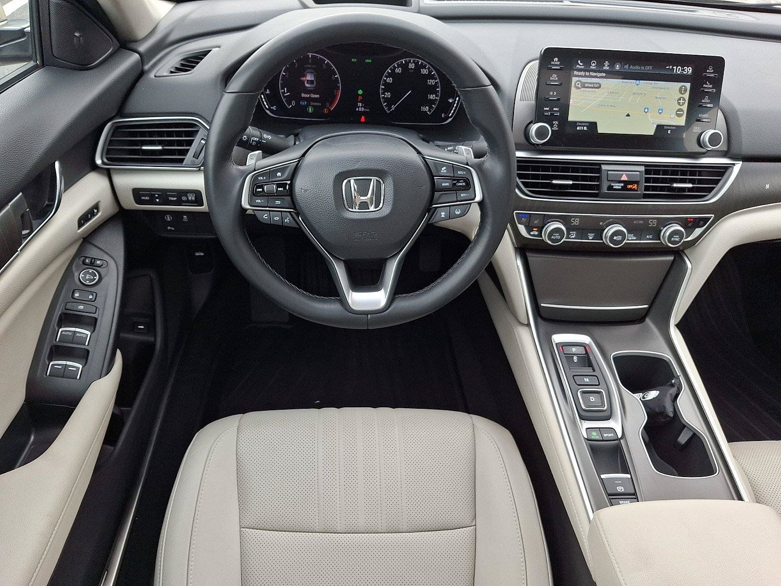 Used 2020 Honda Accord Touring image 11