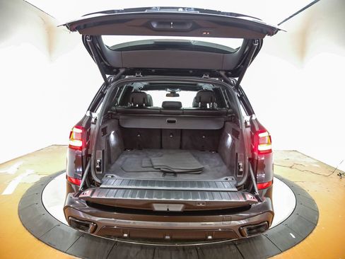 Used 2022 BMW X5 sDrive40i w/ M Sport Package RWD image 27