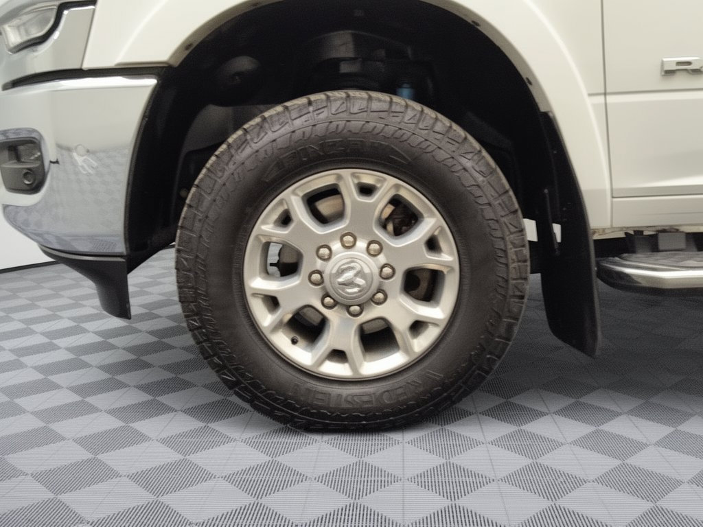 Used 2019 RAM 2500 Laramie AWD/4WD image 13