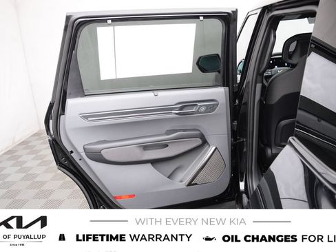 New 2026 Kia EV9 Land w/ Nightfall Edition Package AWD/4WD image 11