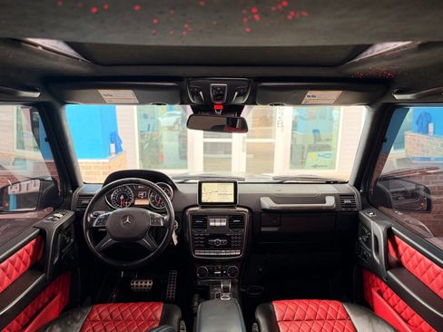 Used 2015 Mercedes-Benz G 63 AMG 4MATIC image 52