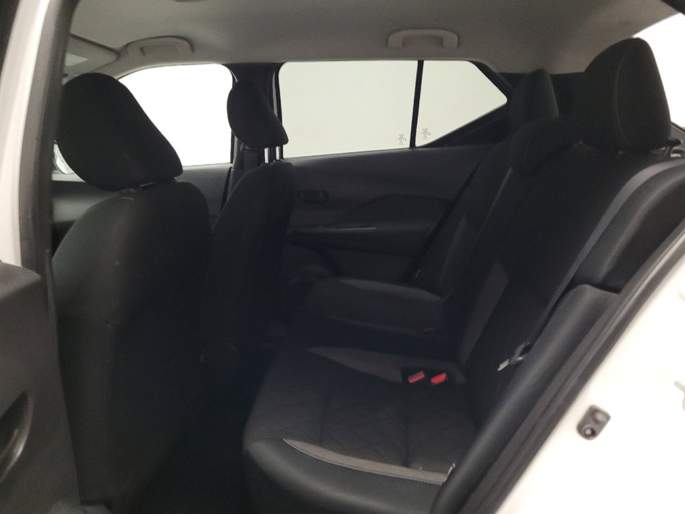 Used 2020 Nissan Kicks S FWD image 18
