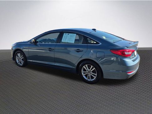 Used 2017 Hyundai Sonata SE image 5