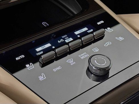 New 2026 Porsche Cayenne Coupe image 21