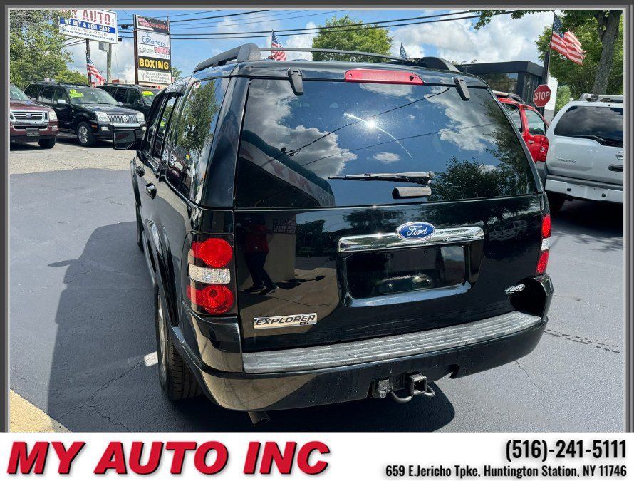 Used 2010 Ford Explorer XLT AWD/4WD image 6