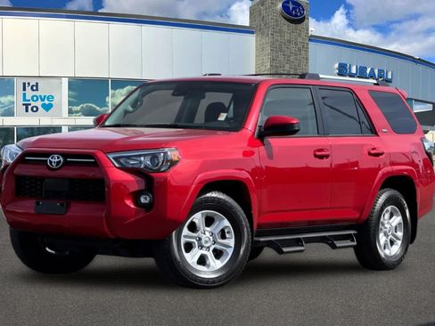 Used 2022 Toyota 4Runner SR5 RWD image 2