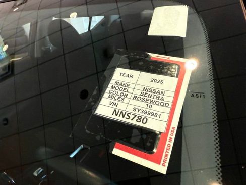 New 2025 Nissan Sentra SV image 32