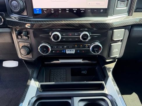 Used 2025 Ford F250 Lariat w/ Lariat Ultimate Package AWD/4WD image 22