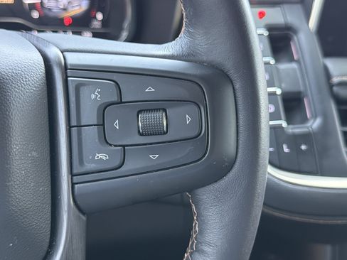 Used 2022 GMC Yukon AT4 AWD/4WD image 31