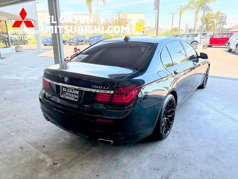 Used 2015 BMW 750Li w/ M Sport Edition RWD image 3