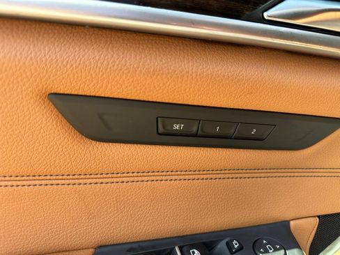 Used 2017 BMW 530i RWD image 14