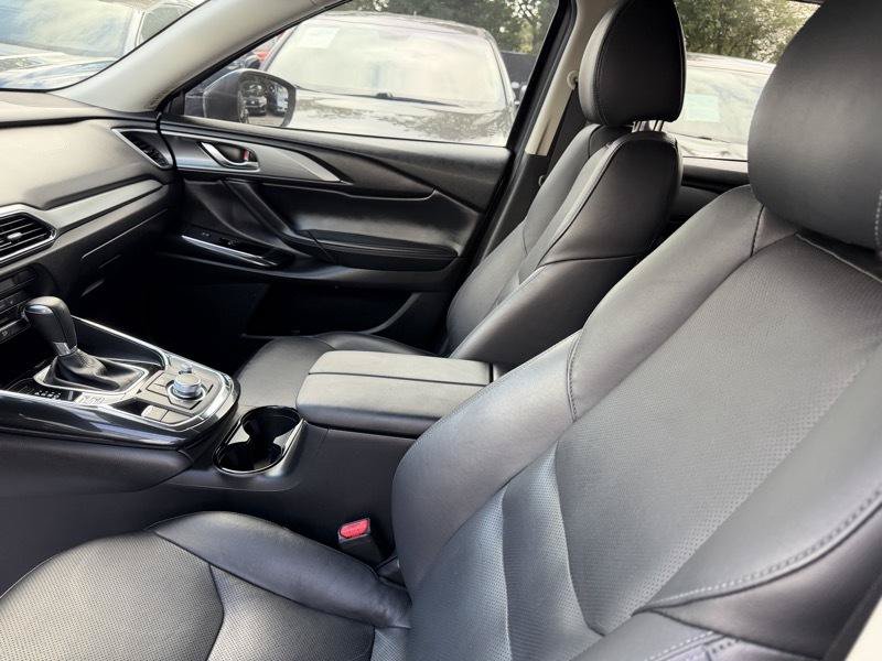 Used 2019 MAZDA CX-9 Touring FWD image 17