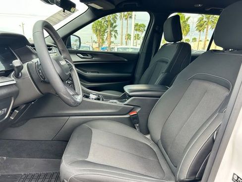 Used 2025 Jeep Grand Cherokee Laredo w/ MOPAR Finishing Package RWD image 9