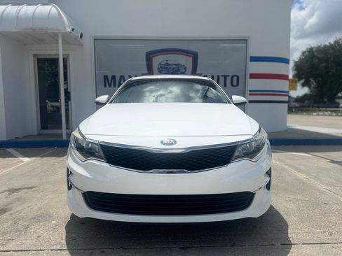 Used 2018 Kia Optima LX w/ Convenience Package FWD image 11