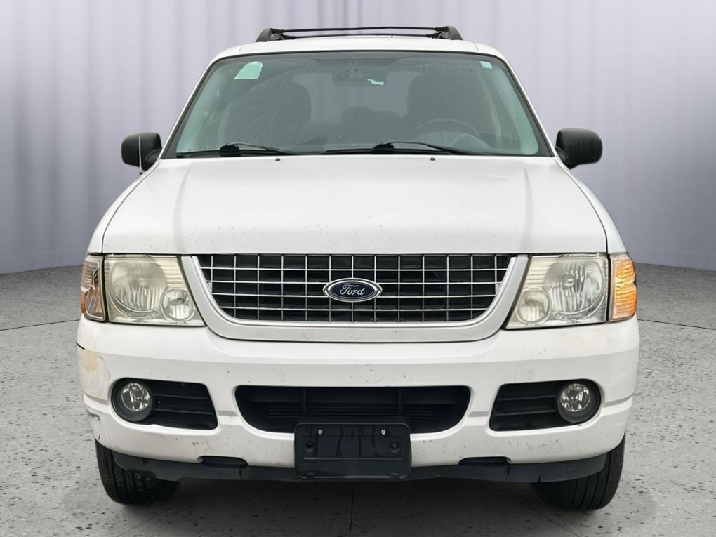 Used 2005 Ford Explorer XLT AWD/4WD image 2