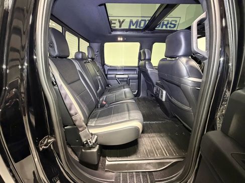 Used 2017 Ford F150 Raptor w/ Equipment Group 802A Luxury image 19