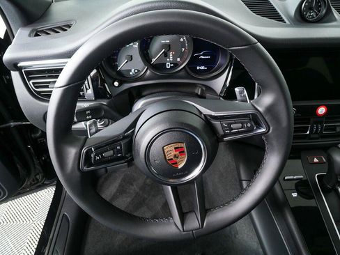 Used 2026 Porsche Macan Turbo AWD/4WD image 9