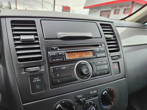 Used 2012 Nissan Versa 1.8 S image 18