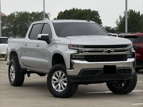 Used 2020 Chevrolet Silverado 1500 LT w/ Fleet Comfort Package AWD/4WD image 1