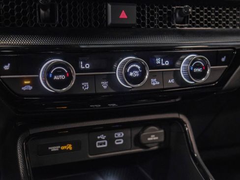 Used 2024 Honda CR-V EX-L image 27