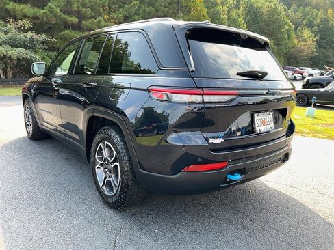 Used 2022 Jeep Grand Cherokee Trailhawk w/ Advanced Protech Group II image 7