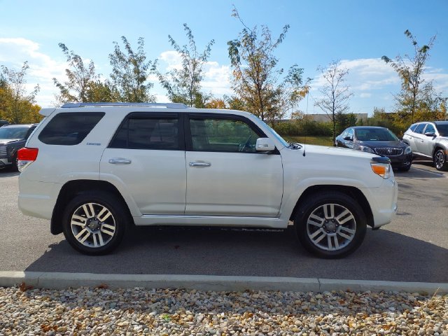 Used 2012 Toyota 4Runner Limited AWD/4WD image 4