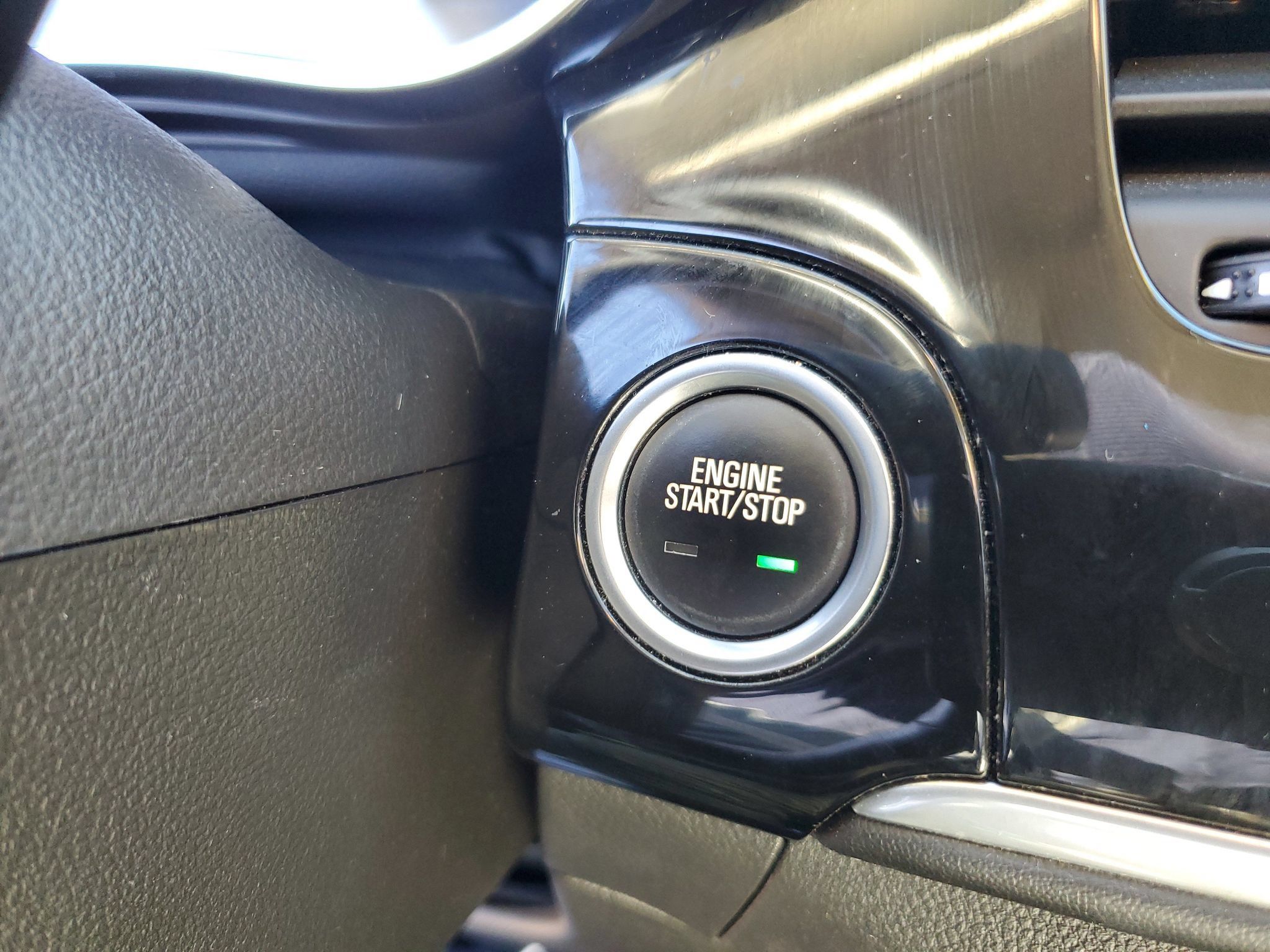 Used 2022 Buick Encore Preferred w/ Safety Package FWD image 28