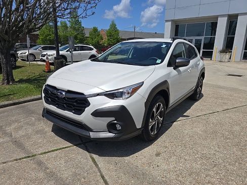 Used 2024 Subaru Crosstrek 2.0i Premium image 11