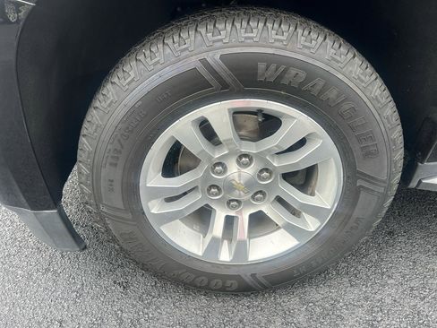 Used 2020 Chevrolet Tahoe LT AWD/4WD image 9