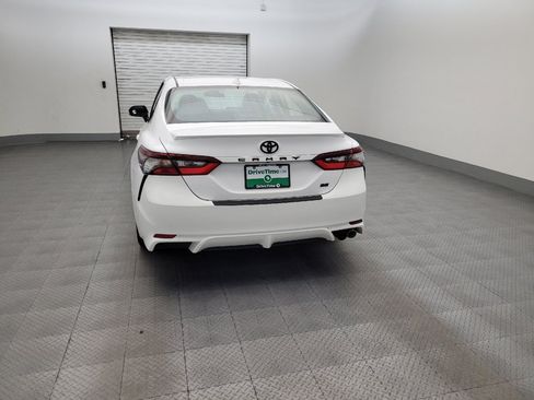 Used 2021 Toyota Camry SE w/ Carpet Mat Package (TMS) FWD image 6