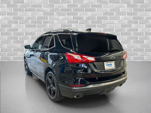 Used 2020 Chevrolet Equinox Premier w/ Premier Redline Edition image 3