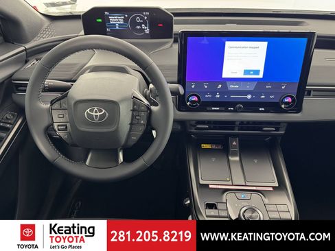 Used 2026 Toyota C-HR AWD/4WD image 8