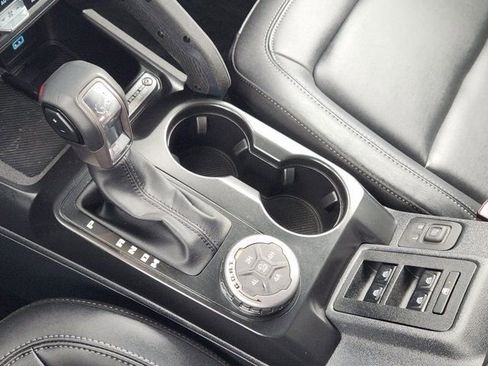 Used 2025 Ford Bronco Big Bend w/ Black Diamond Package image 22