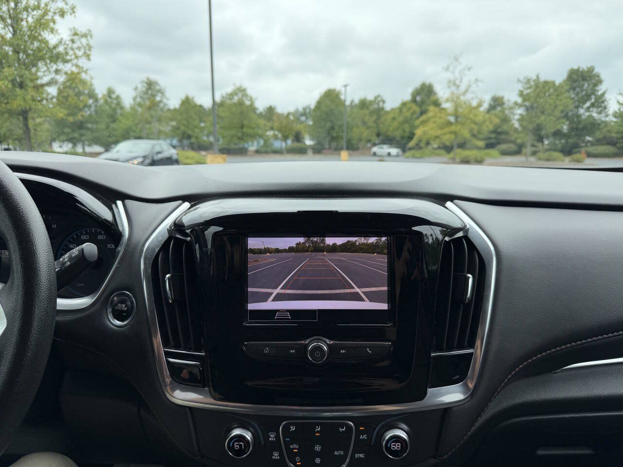 Used 2020 Chevrolet Traverse LS FWD image 25