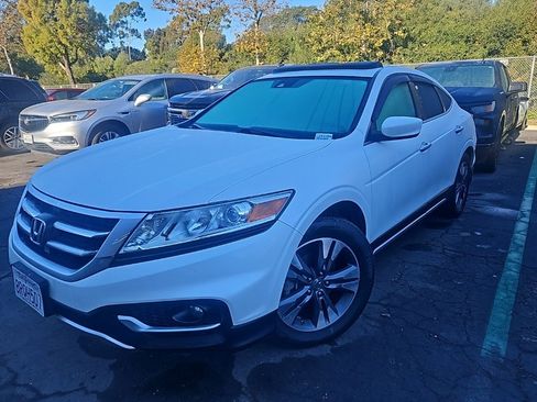 Used 2013 Honda Crosstour EX-L image 3