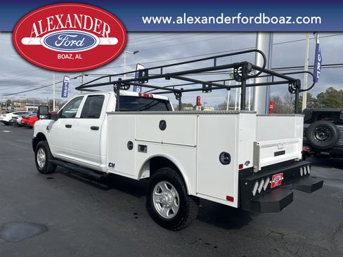 Used 2023 RAM 3500 Tradesman image 2