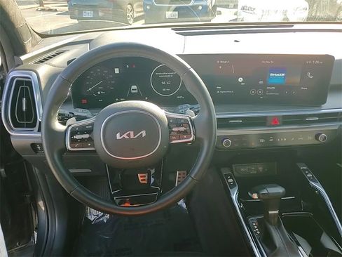 Used 2024 Kia Sorento SX Prestige image 22