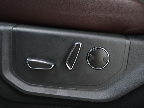 Used 2024 Ford Expedition Max Limited image 24