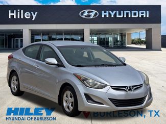 Used 2014 Hyundai Elantra SE FWD video 1