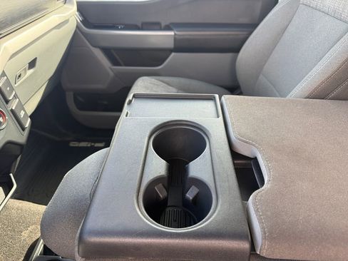 Used 2022 Ford F150 XLT w/ Trailer Tow Package image 10