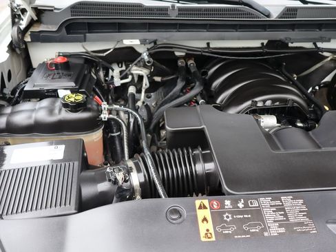 Used 2018 Chevrolet Silverado 1500 Custom w/ Custom Value Package RWD image 36