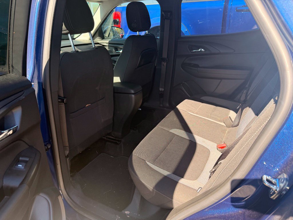 Used 2023 Chevrolet TrailBlazer LT AWD/4WD image 15