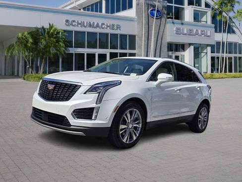 Used 2026 Cadillac XT5 Premium Luxury w/ Driver Assist Package image 3