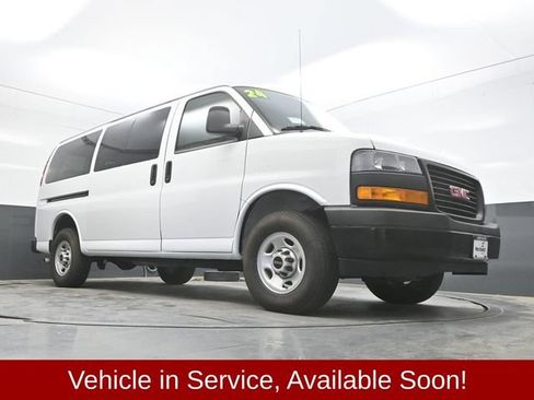 Used 2024 GMC Savana 2500 LS w/ Driver Convenience Package RWD image 31