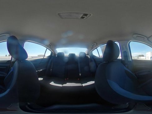 Used 2025 Nissan Versa SV FWD image 39