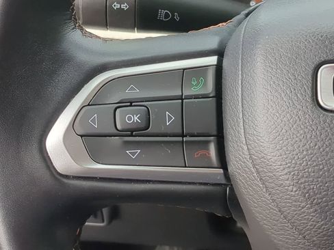 Used 2022 Jeep Compass Limited AWD/4WD image 23
